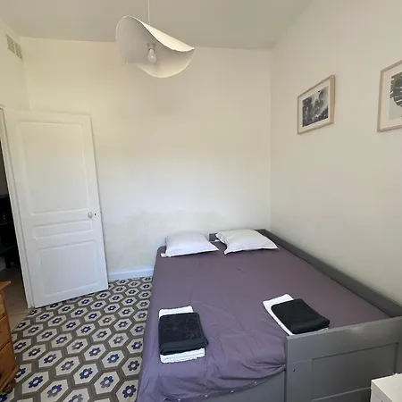 بيت للعطل Petite Maison ناربون
